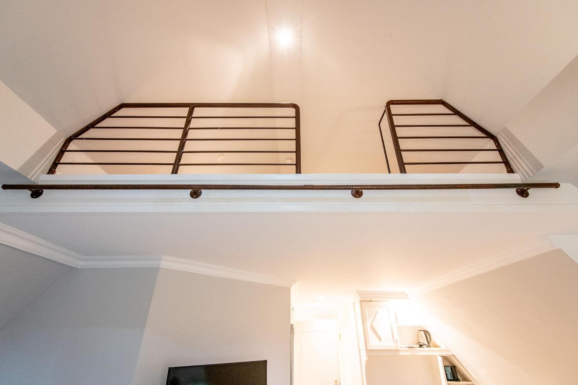 Juliane - Galeriesuite Apartment *